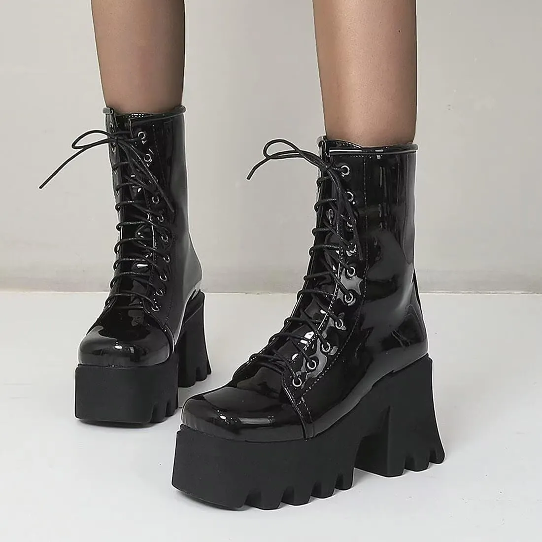 Agodor Women's Chunky High Heel Goth Platform Combat Boots Lace up Patent leather Gothic Boots