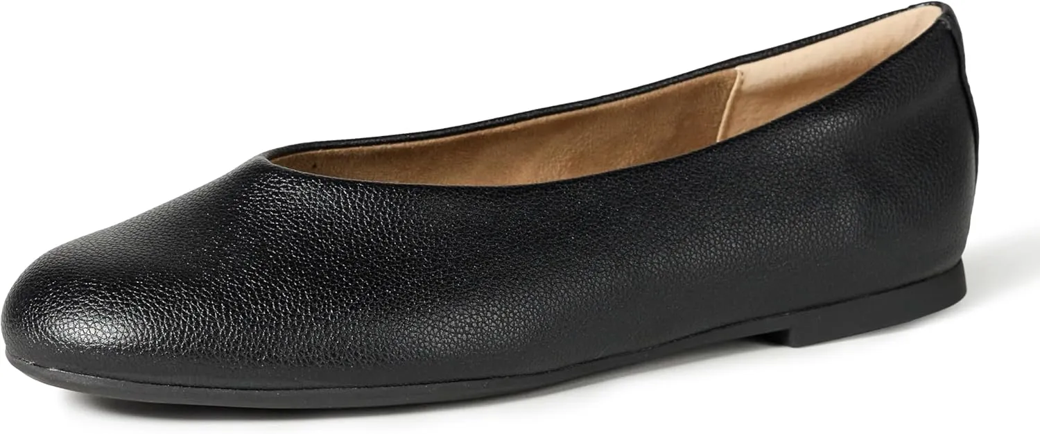 Amazon Essentials Women's Glove Ballet Flats