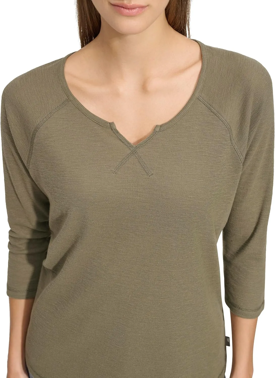 Andrew Marc Women's 3/4 Sleeve Split Neck Boxy Waffle Knit T-Shirt
