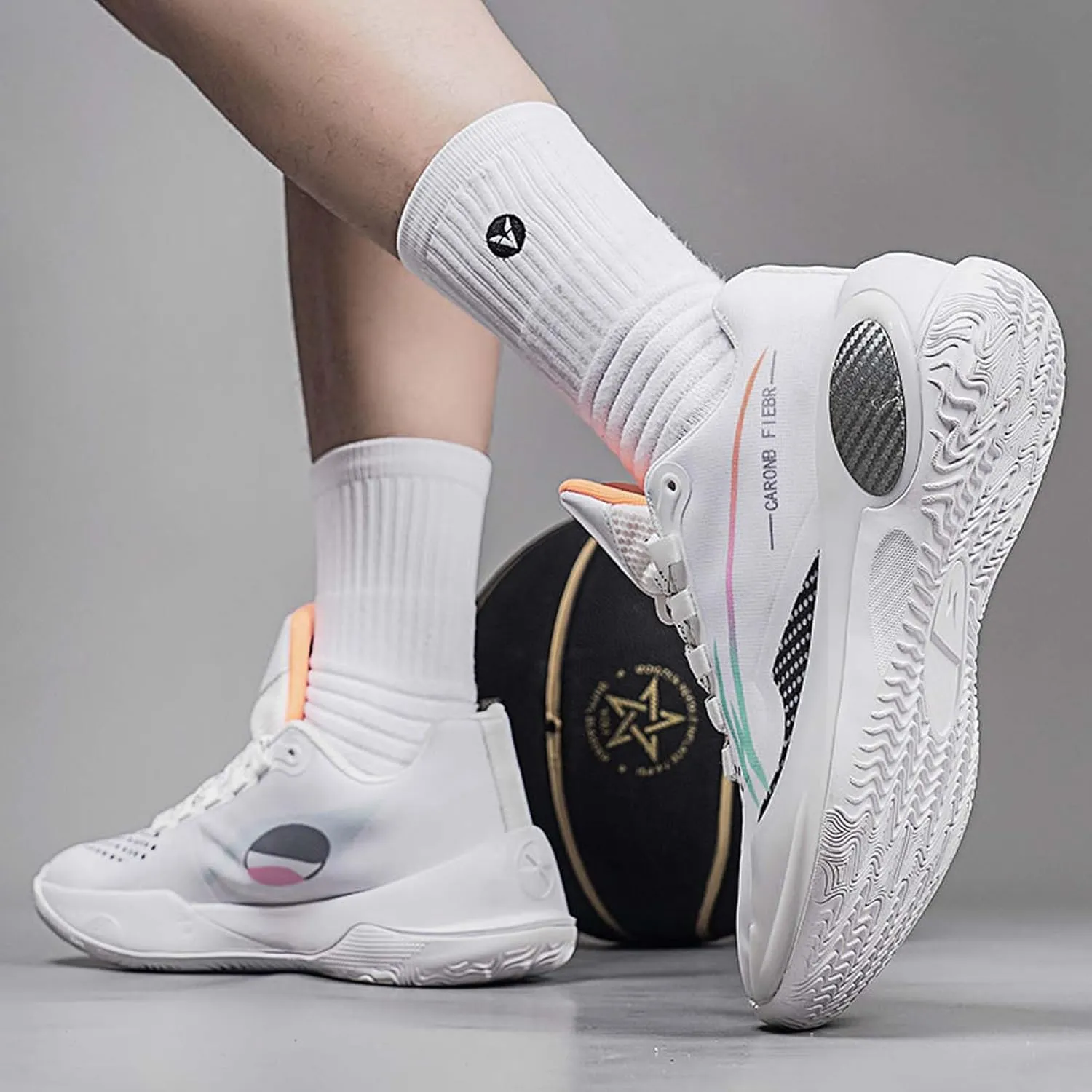 Basketball Men's Shoes Men's Fashion Sneakers Non-Slip Breathable Women's Tennis Running Shoes Street Personalized Sports Basketball Shoes
