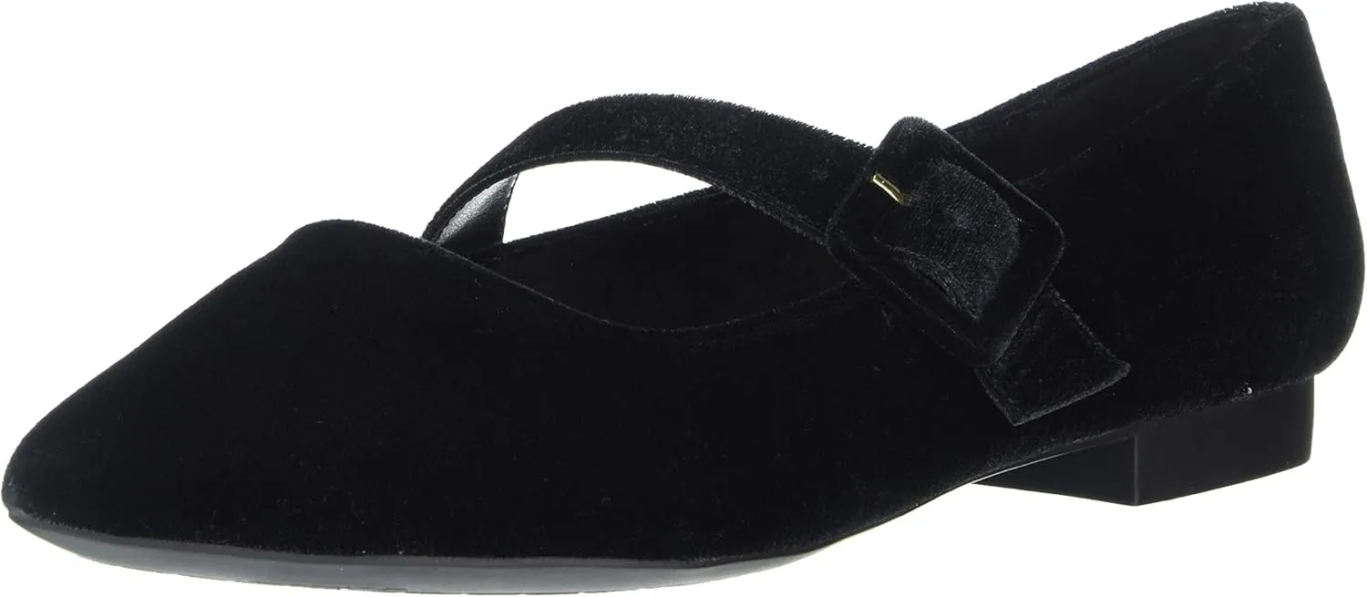 Bella Vita Women's Flats