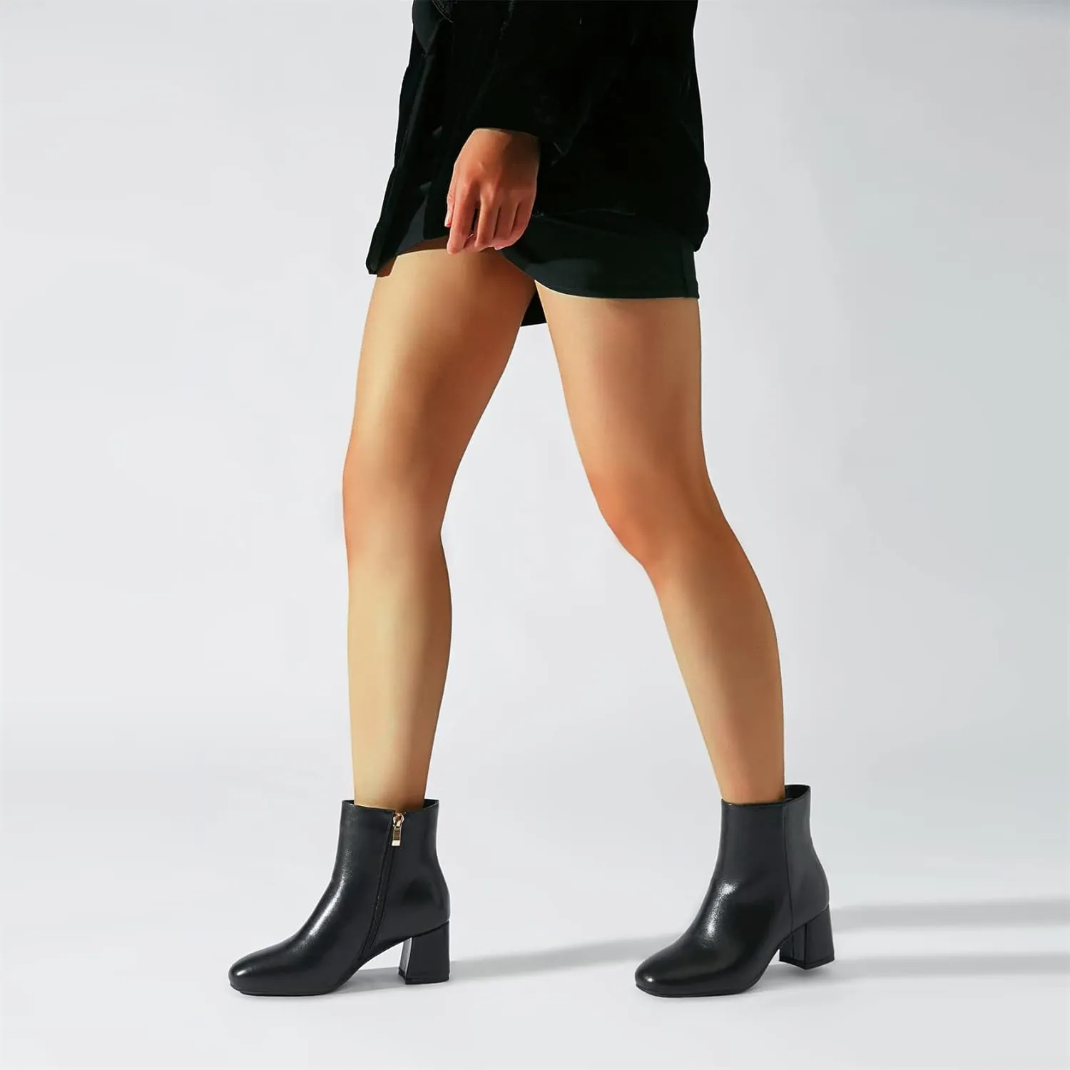 Elbslutt Women's Chunky Heeled Booties Patent Leather Square Toe Ankle Boots Zip Up Block Heel Wide Calf Short Boots