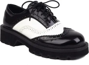 FOWT Women's Lace up Two Tone Wingtip Patent Leather Brogues Fashion Low Chunky Heel Comfort Round Toe Oxford Shoes, Black US Size 5-11 M