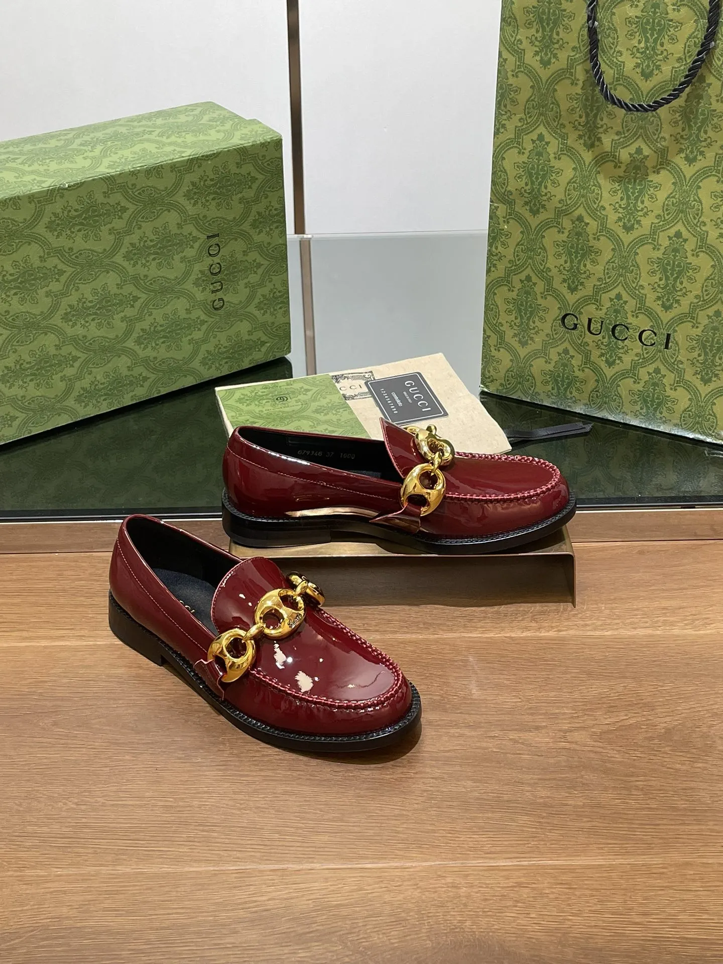 GG LOAFER SHOES IN BLOOD RED CALFSKIN