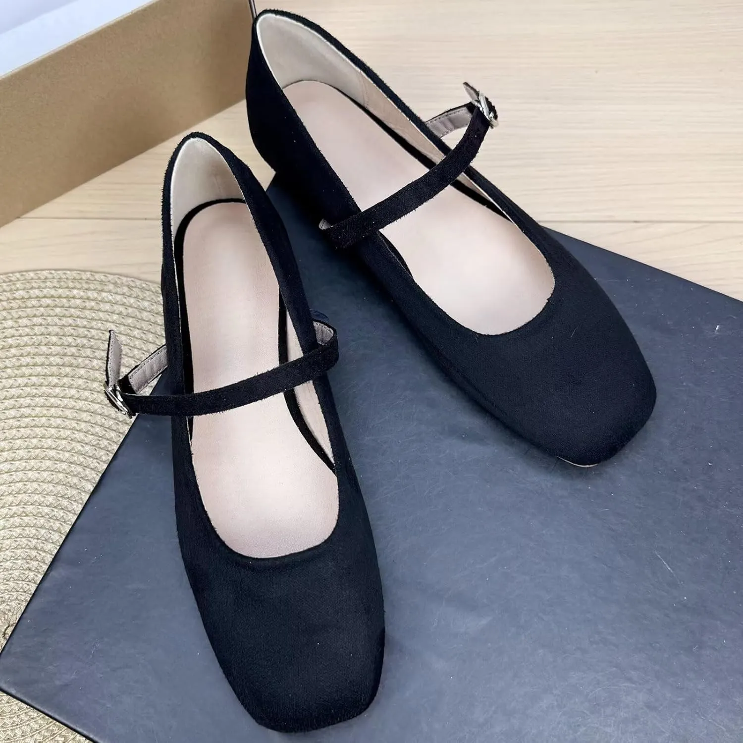 INEELUYI Women's Mary Janes Flats Square Toe Adjustable Buckle Vintage Style Dress Flats Shoes Ballerina Flat Shoes