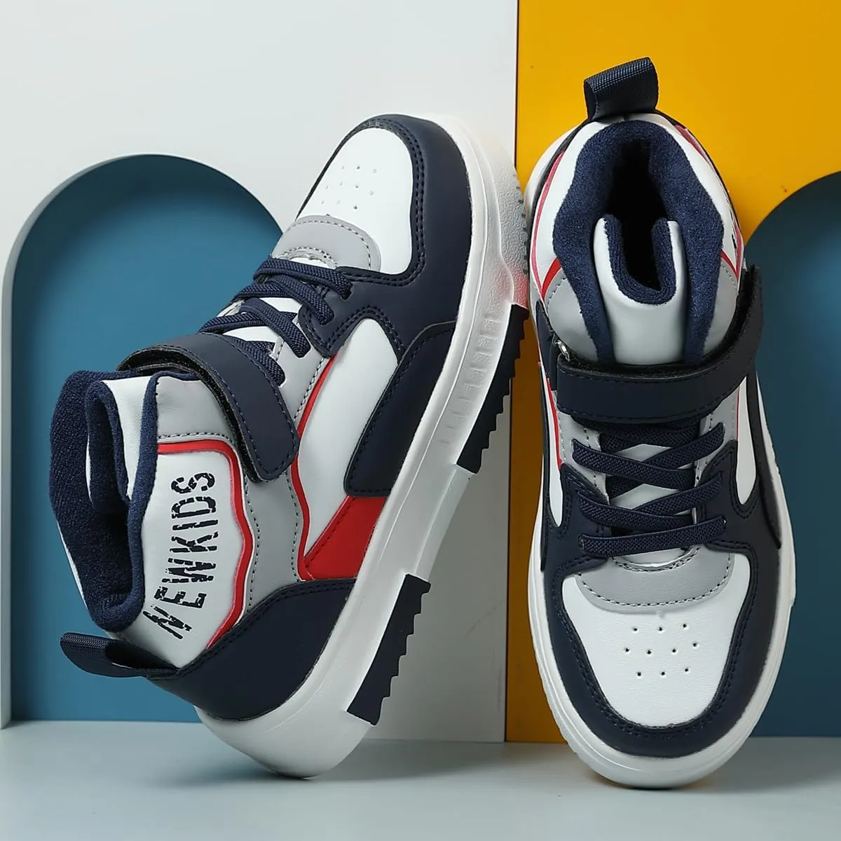 Kids Sneakers for Boys Girls High Top Skate Shoes Unisex-Child Casual Walking Shoes Lightweight Breathable Non-Slip Athletic Shoes