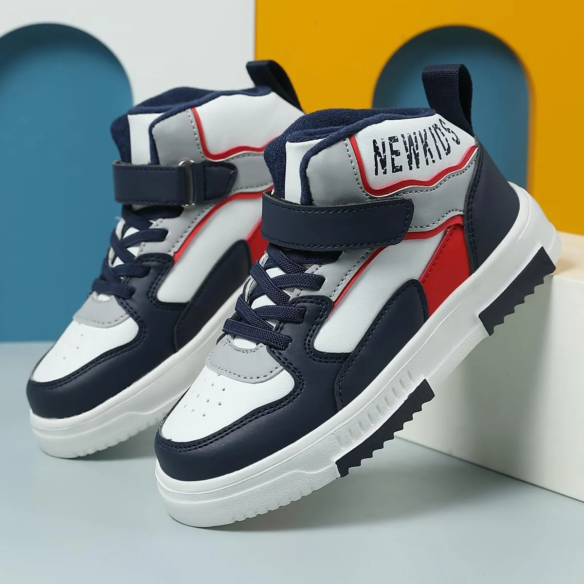 Kids Sneakers for Boys Girls High Top Skate Shoes Unisex-Child Casual Walking Shoes Lightweight Breathable Non-Slip Athletic Shoes