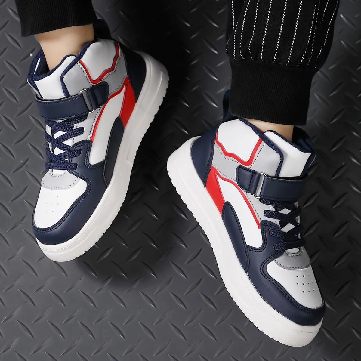 Kids Sneakers for Boys Girls High Top Skate Shoes Unisex-Child Casual Walking Shoes Lightweight Breathable Non-Slip Athletic Shoes