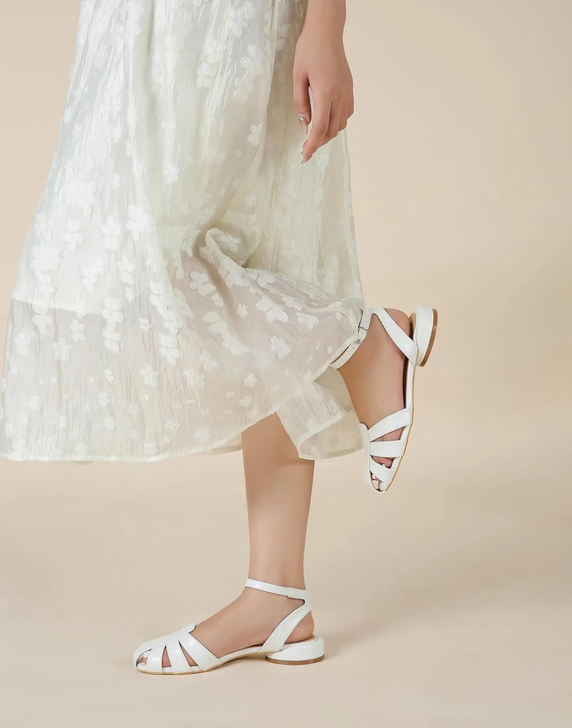 LIURUIJIA Women's Closed Toe Flat Sandals Comfortable Ankle Strap Strappy Boho Shoes Casual Dressy Summer Gladiator Sandals