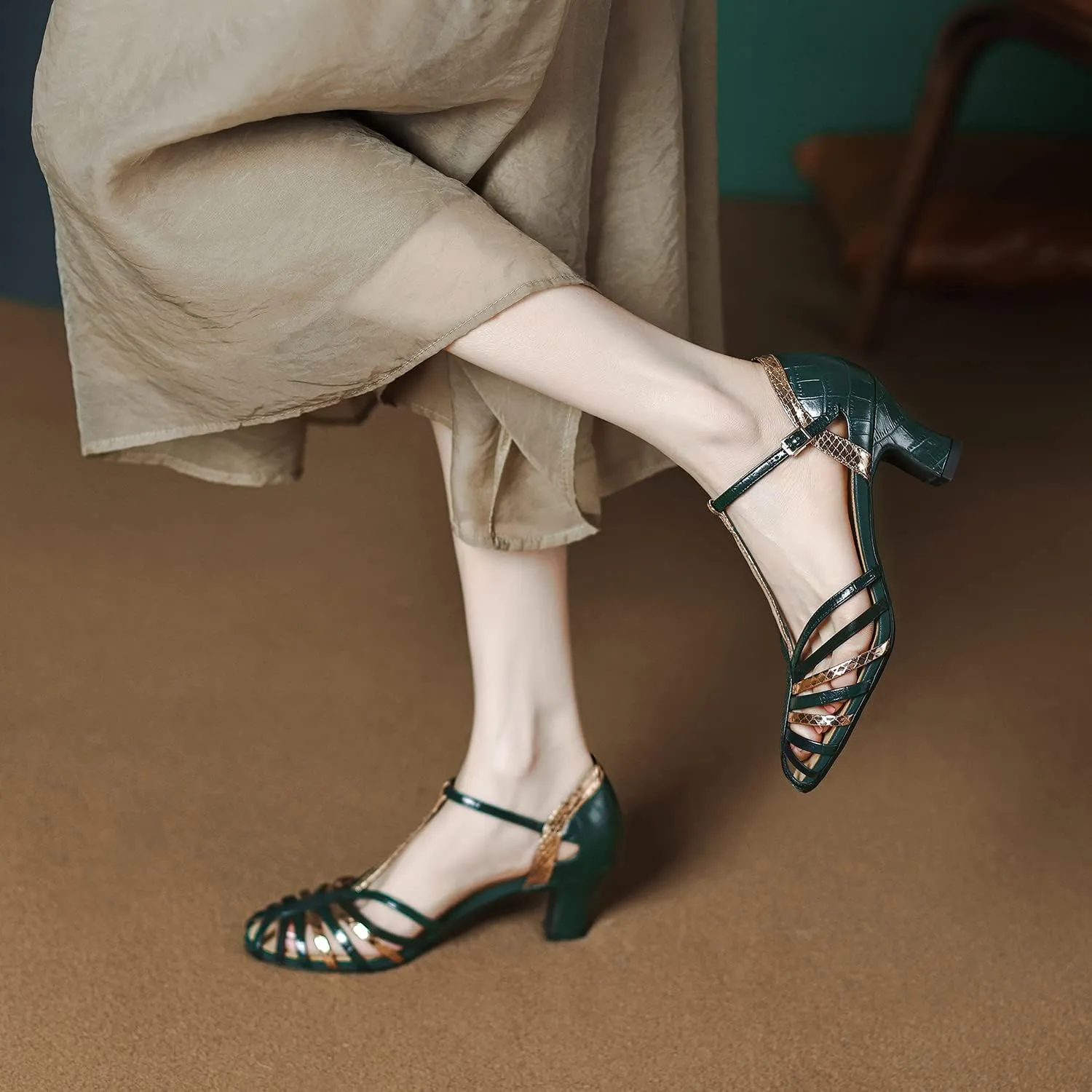 MOOMMO Women Low Heel Sandals Ankle Strap Rainbow Kitten Heel Cage Sandal Shoes T Strap Mary Jane Pumps Chunky Block Heel Cutout Sandals Bridal Wedding Summer Vintage Dressy Elegant Comfort 4-11 M US