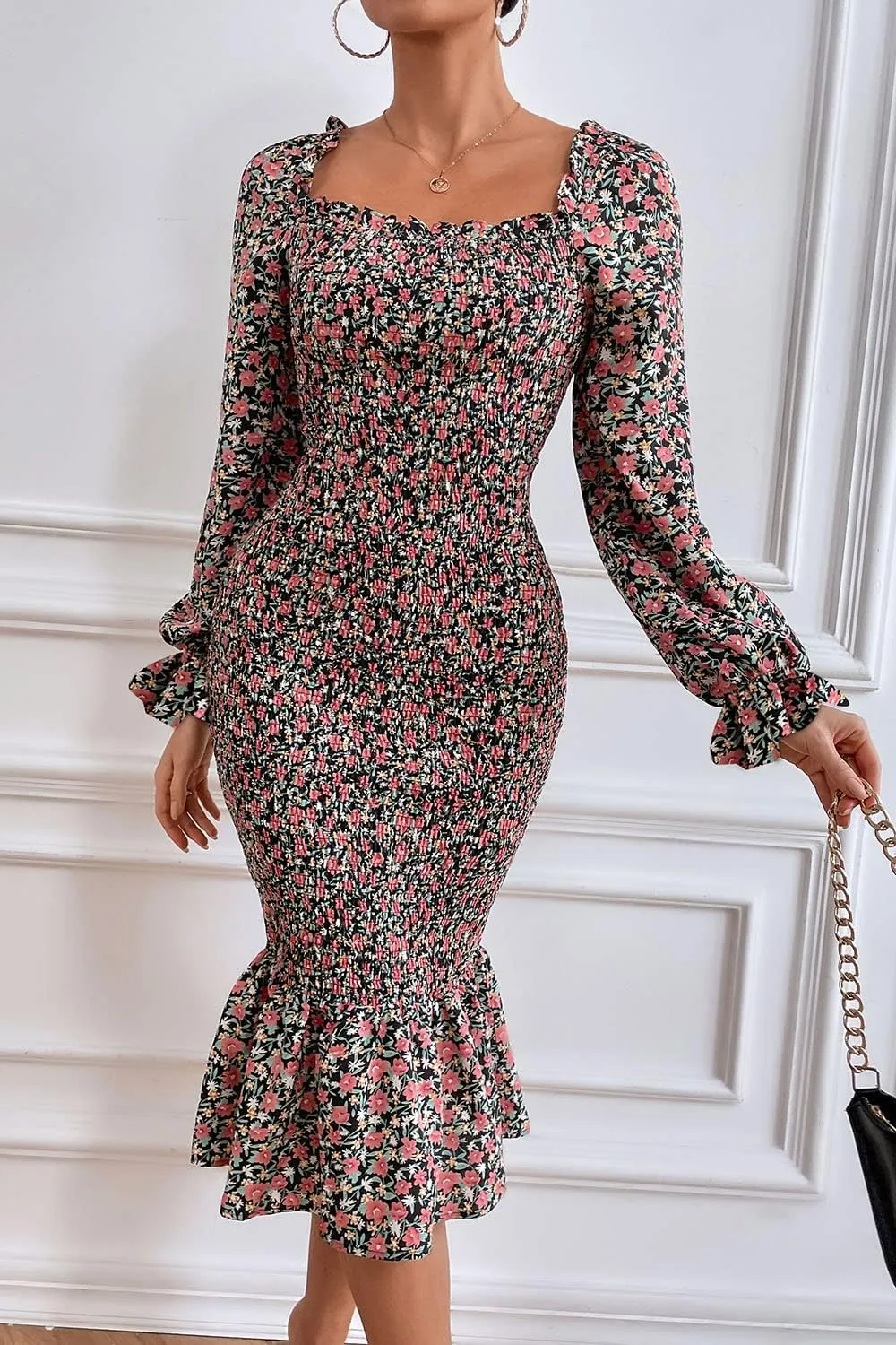 PRETTYGARDEN Women's Long Puff Sleeve Floral Midi Bodycon Dresses Square Neck Ruffle Mermaid Smocked Dress
