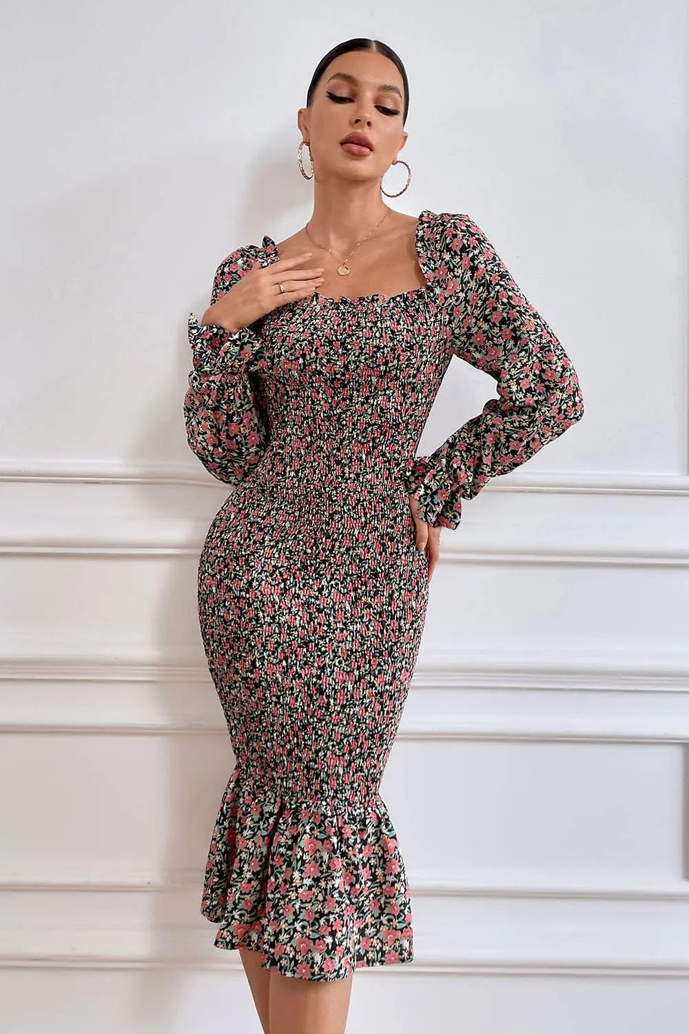 PRETTYGARDEN Women's Long Puff Sleeve Floral Midi Bodycon Dresses Square Neck Ruffle Mermaid Smocked Dress