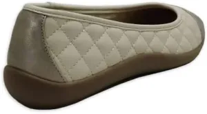 Time and Tru Women's Quilted Ballet Flats