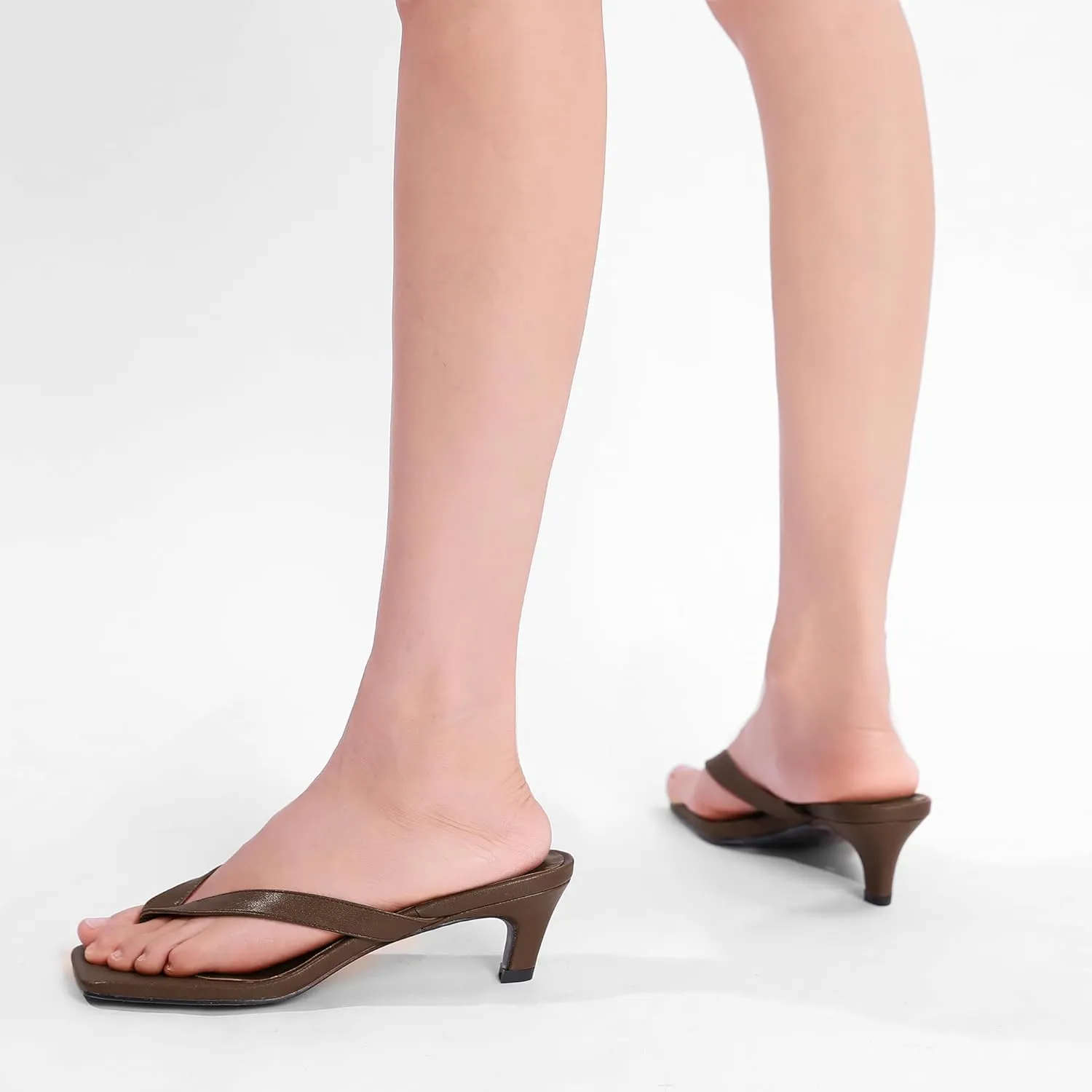 Women Kitten Heel Thong Sandals Square Open Toe Flip Flop Sandals Low Heel Fashion Party Dress Heeled Sandals