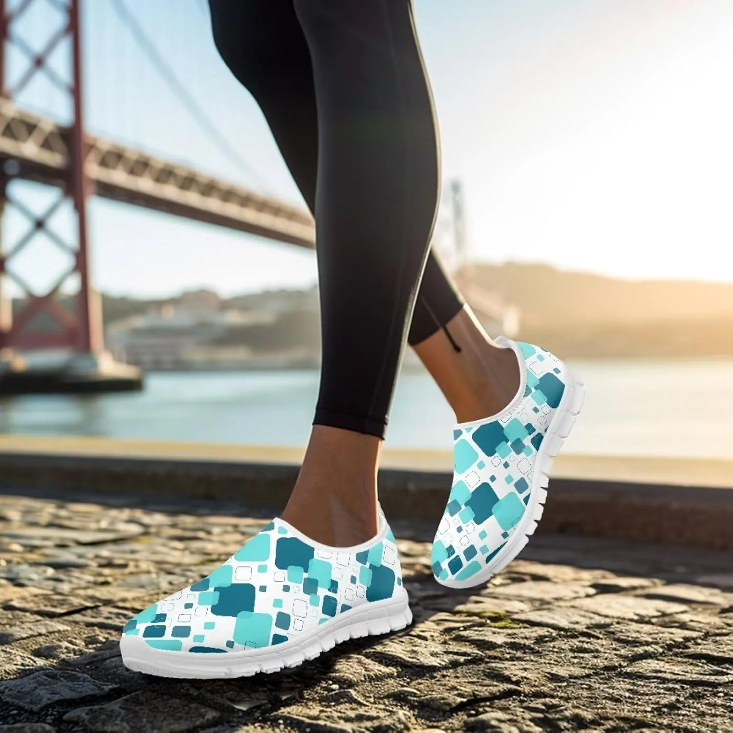 Women's Comfort Shoes Lightweight Sneakers Slip On Casual Shoes Breathable Sneakers Low Cut Loafers Walking Running Sports Hiking Travel Shoes US 5.5-11.5