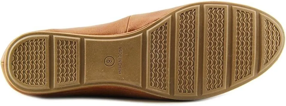 Womens Ellie Padded Insole Round Toe Flats