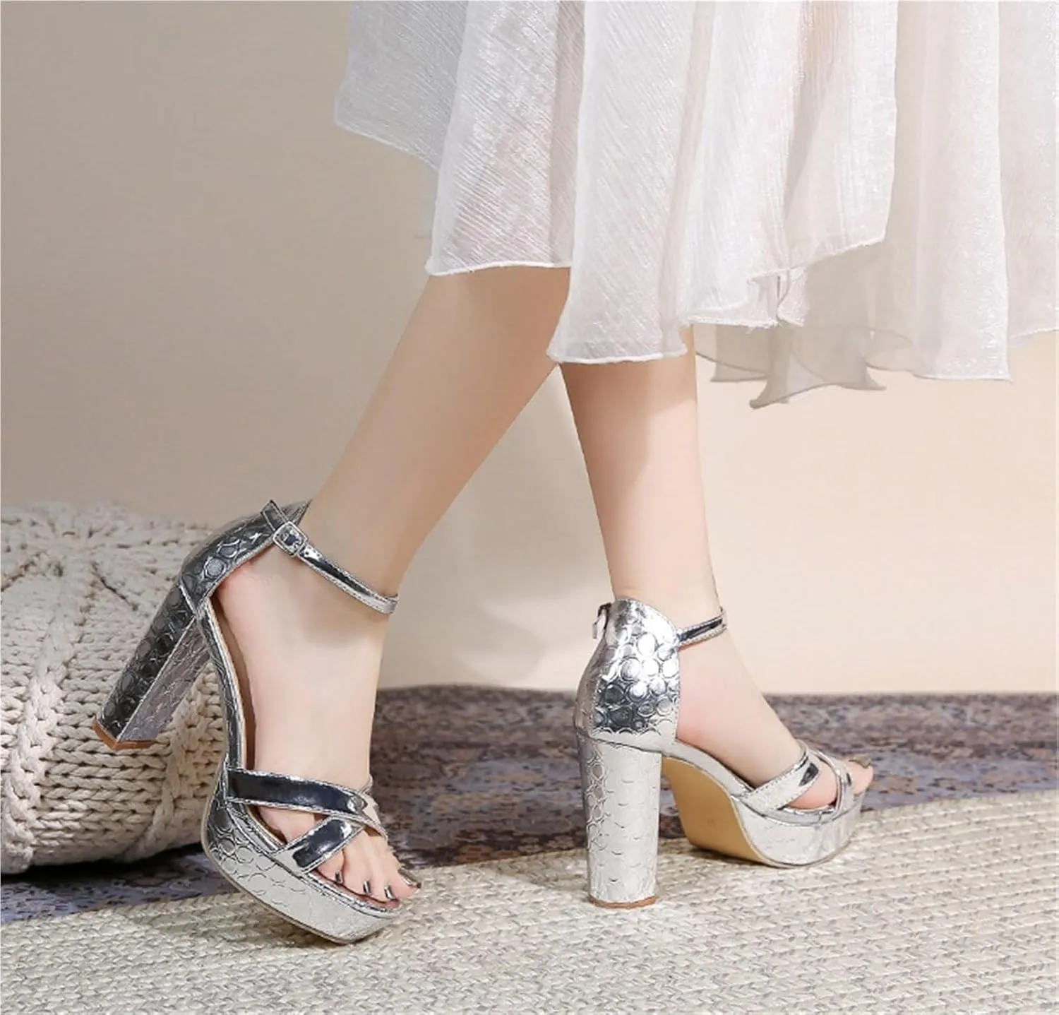 Women's Heeled Sandal Platform Round Head Chunky High Heels Open Toe Strappy High For Wedding Prom Dance Graduation Dress