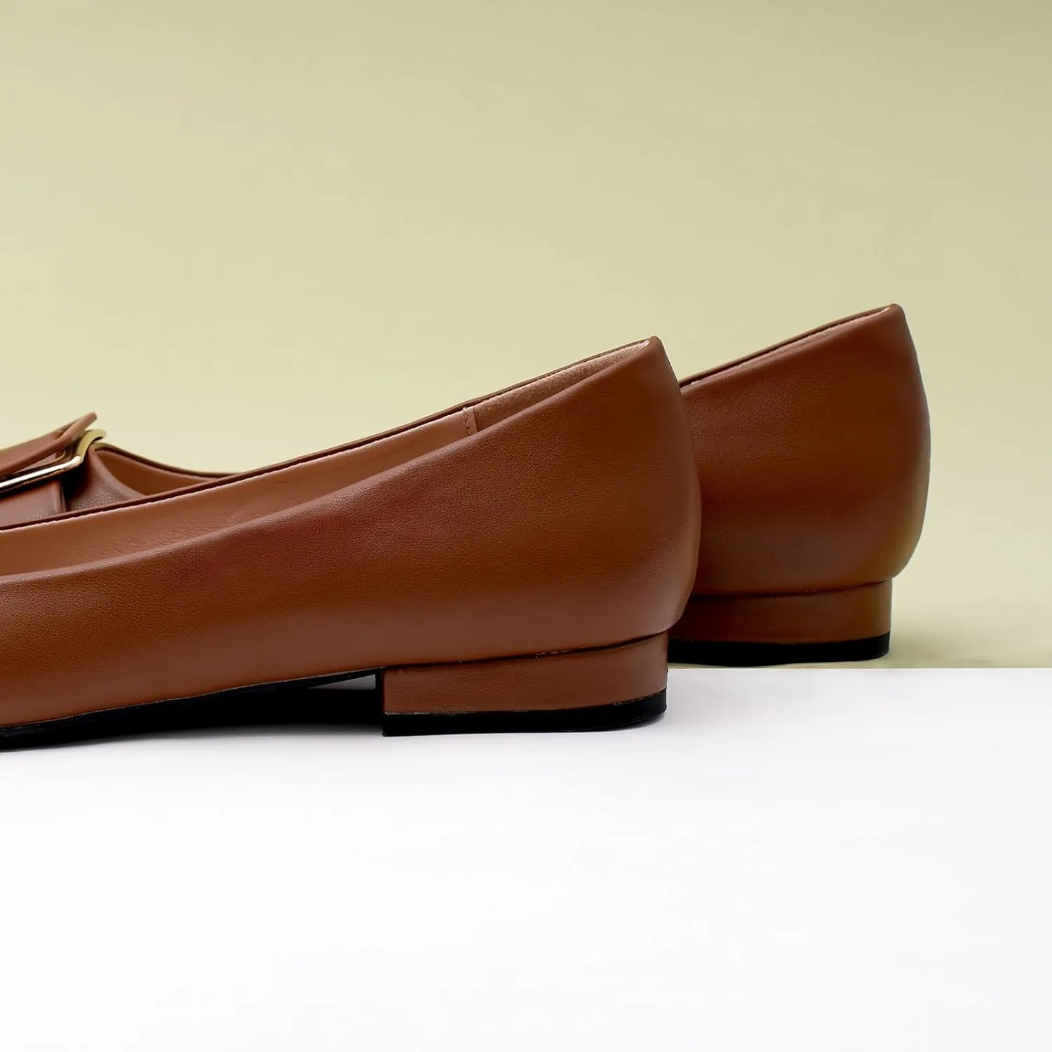 Women's Pointed Toe Square Buckle Flats Elegant Slip-On Ballet Flats Comfortable Dressy Shoes for Work Party Daily Wear