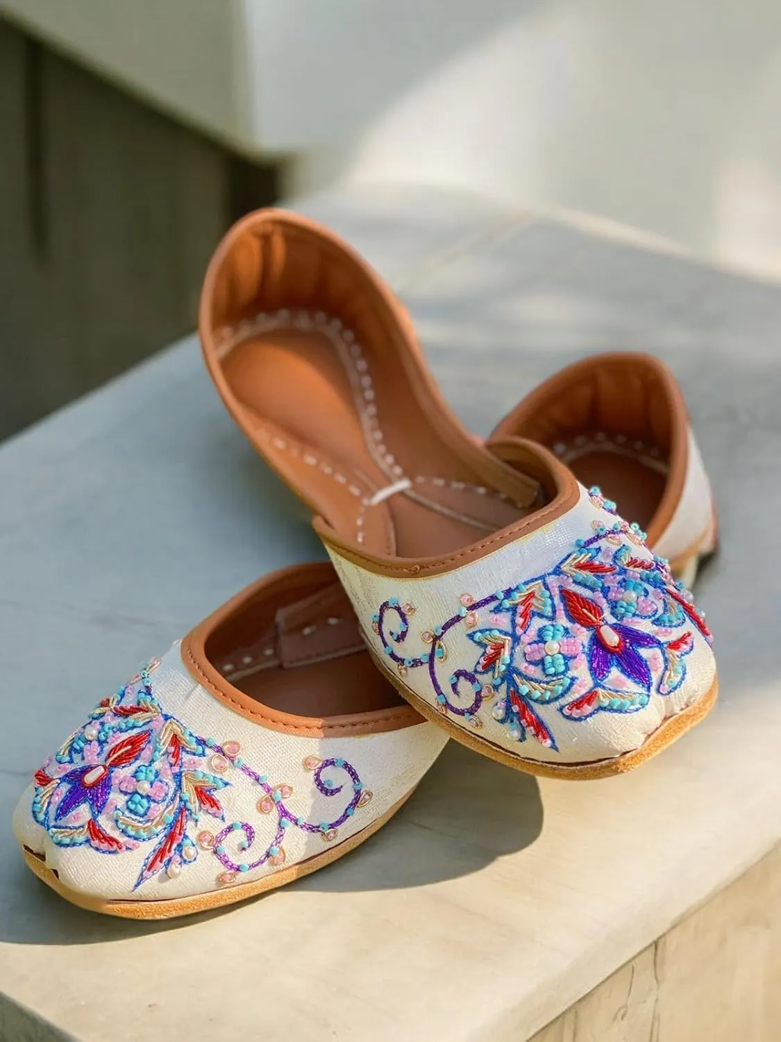 Women's Slip On Traditional Handmade Khussa Bridal Mojari Punjabi Jutti Ethnic Ballet Flats