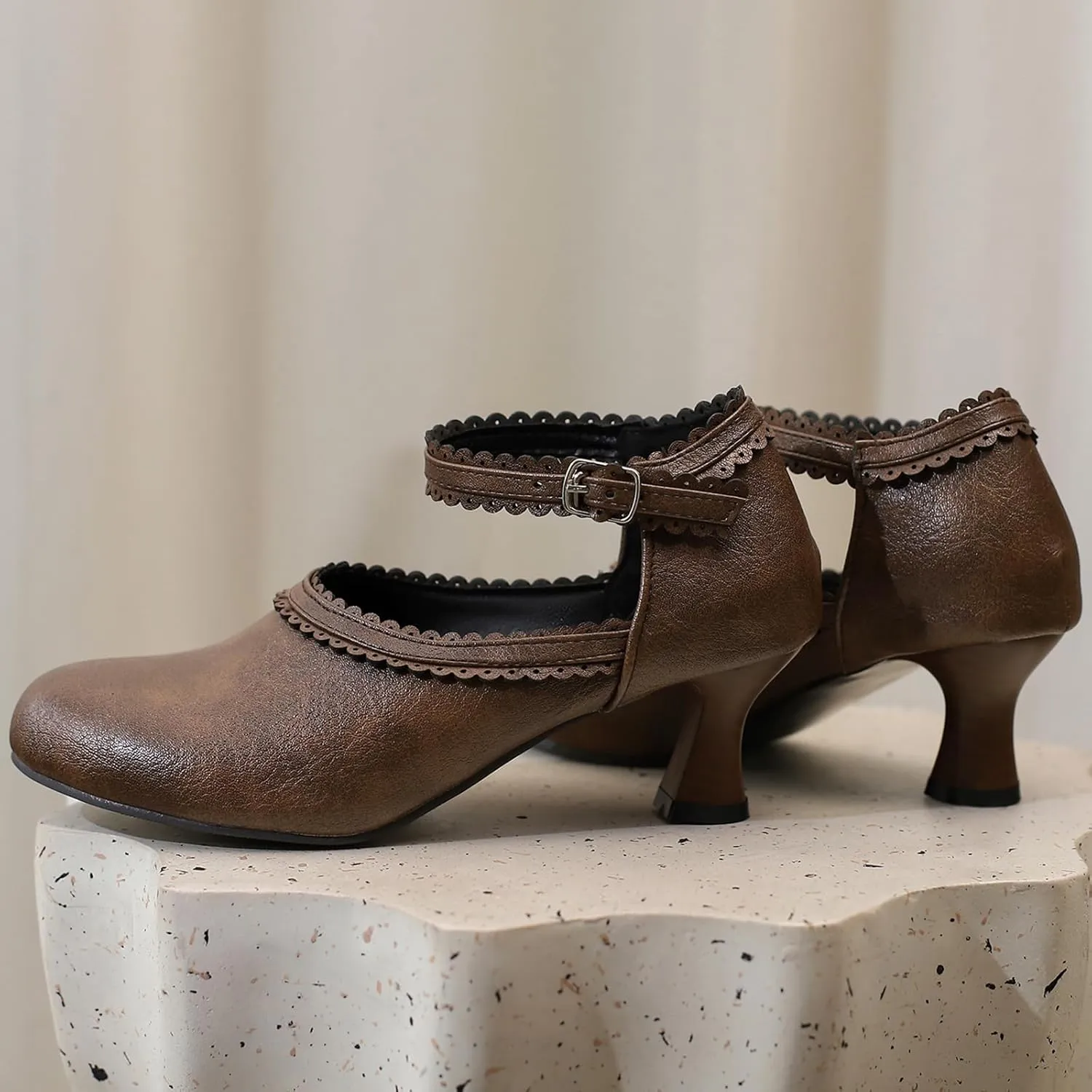 Women's Vintage Wingtip Oxfords Ankle Strap Cut Out Low Heel Brogue for Women