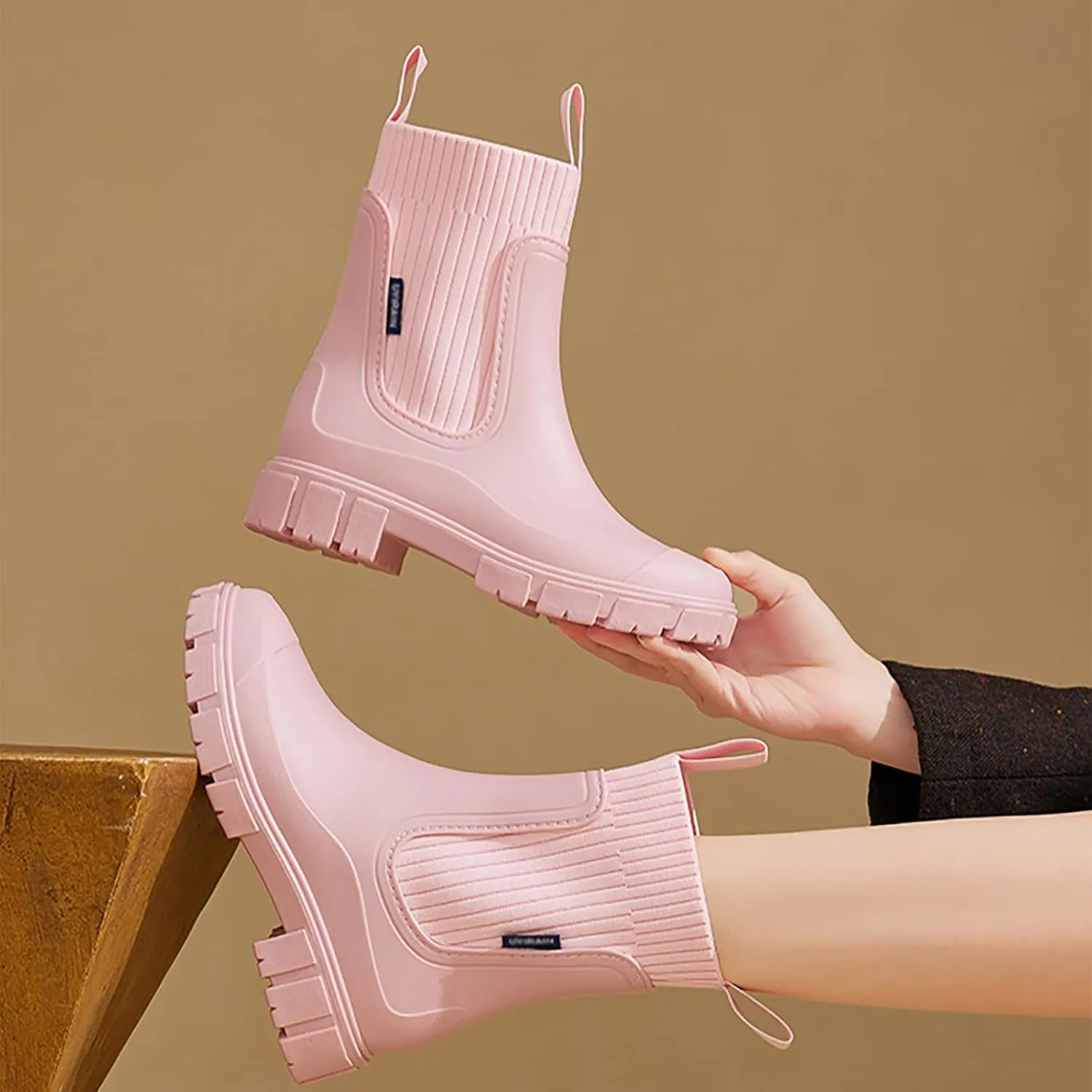 Women's Waterproof Lug Sole Chelsea Ankle Boots fashion slip-on Platform Chunky Heel Combat booties Casual Comfortable non-slip outdoor work Rain shoes Boots