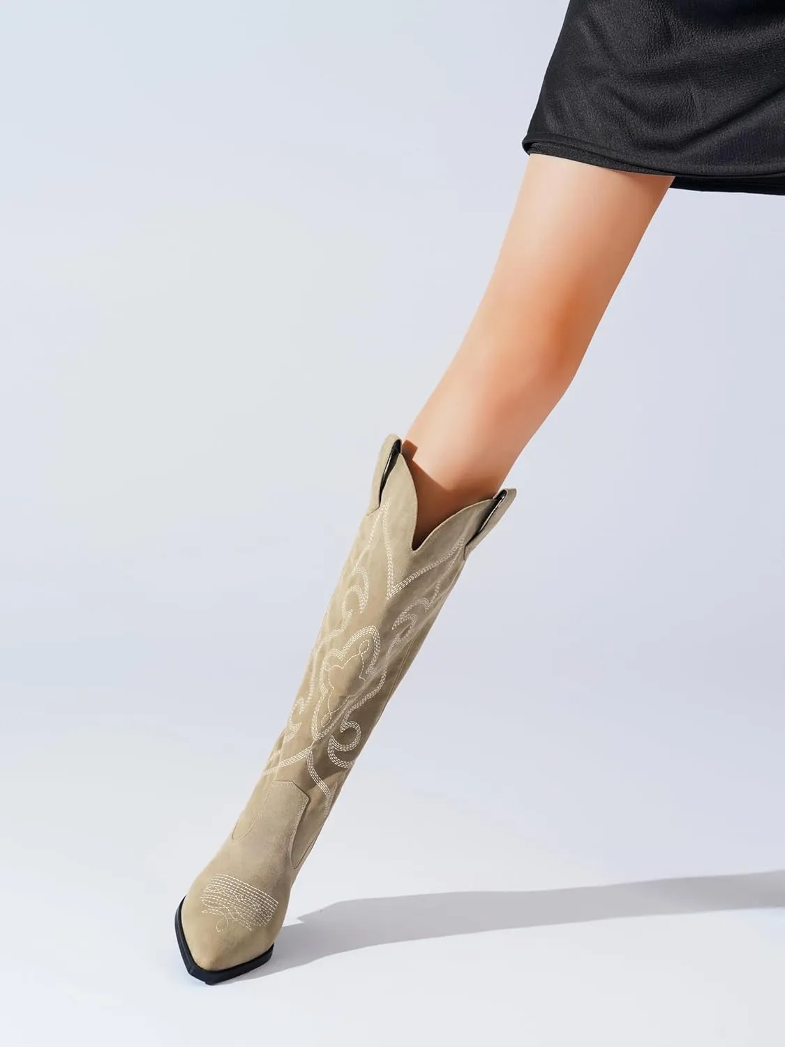 Women's Western Cowboy Boots Knee High - Embroidered Pointed Toe Chunky Heel Equestrian boots for Riding, Country Fashion (Black, Wide Calf)
